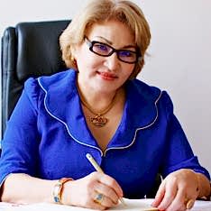 Жанна Камылбаевна
Наряды, придуманные дизайнерами Season, разделяли со мной лучшие моменты моей жизни, они остаются актуальными и любимыми многие годы. Креативно и мастерскм исполненные, они помогают почувствоать себя "звездой" и на деловой встрече, и на светском раунте!
С ателье Season мы дружим уже долгие годы. Season - ключ к успеху!
